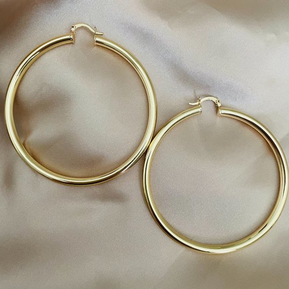 Large Hoop Earrings Circle Endless Huggie Big Hoops Earring, Oversize Earring - Picture 9 of 9